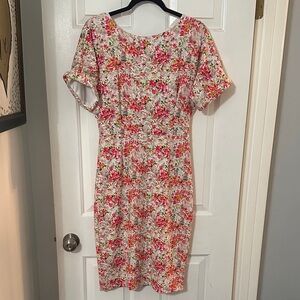 Alexia Admor Pink and White Floral Midi Dress